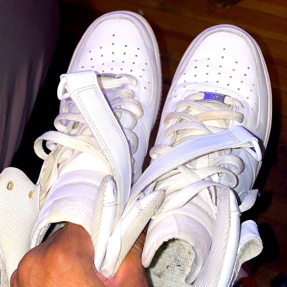 Nike Air Forces High “07” sz 9